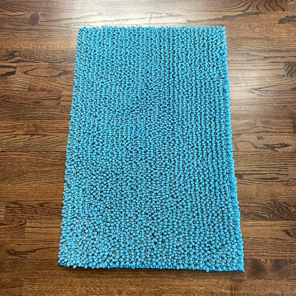 NWT! Aqua Noodle Bath Rug/Mat!